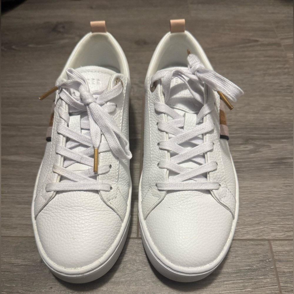 Ted Baker White Leather Sneakers with Gold Accents